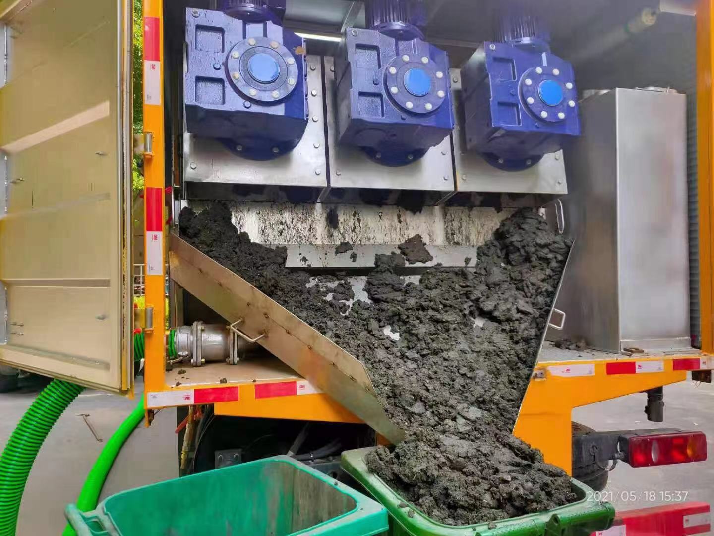 壤塘化粪池清掏城市维护站-泥浆净化干湿分离处理